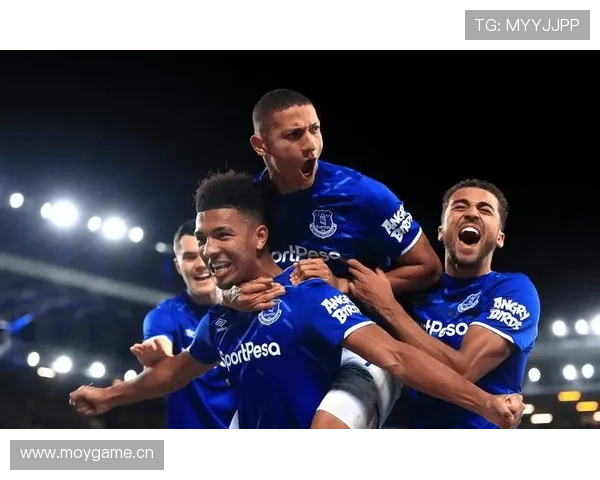 英超伯恩利保级战 英超伯恩利保级战